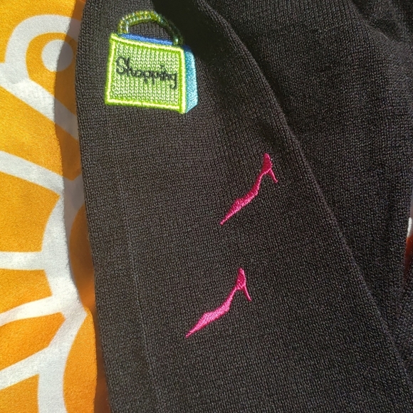 "Shopping Girl" Storybook knits sweater - Picture 4 of 11